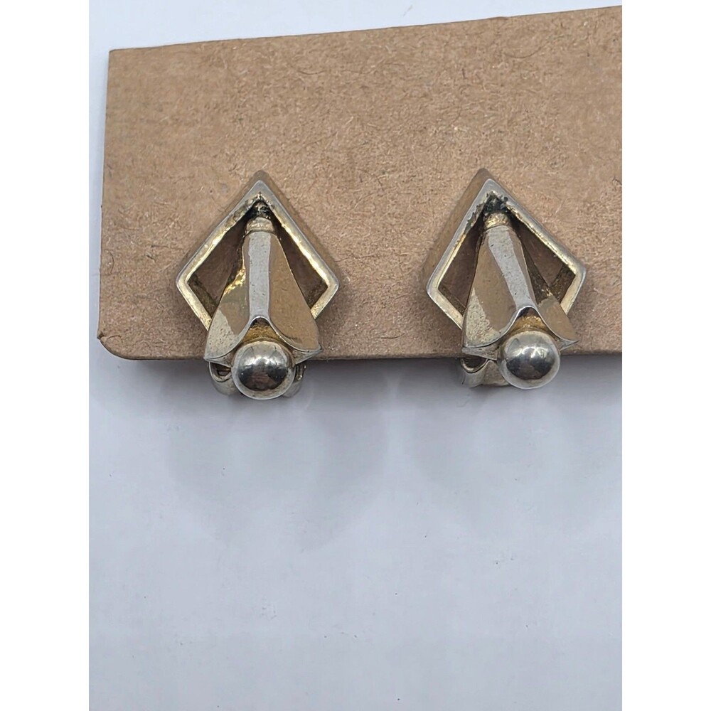 CORO Geometric Goldtone Art Deco Vintage Clip-on Earrings 1"